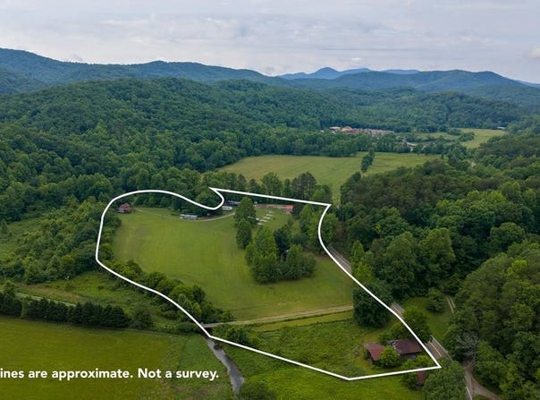 13431 Hwy 68, Tellico Plains, TN 37385