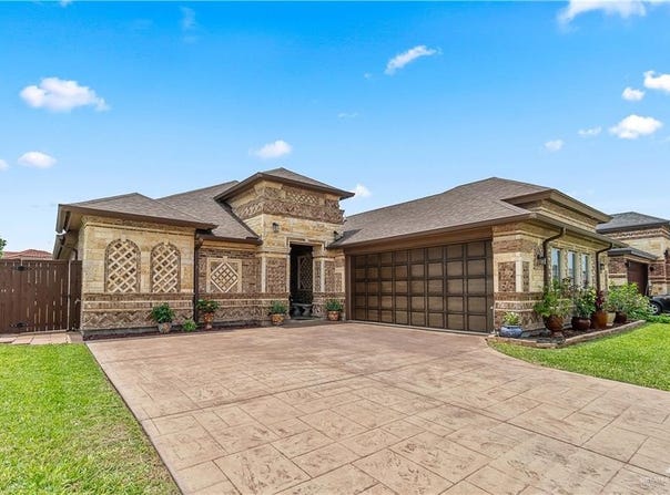 1936 Tierra Santa Circle, Edinburg, TX 78542