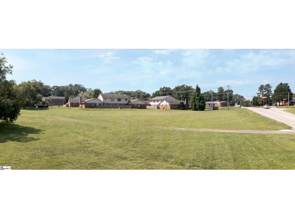 634 Hunts Bridge Road, Greenville, SC 29617