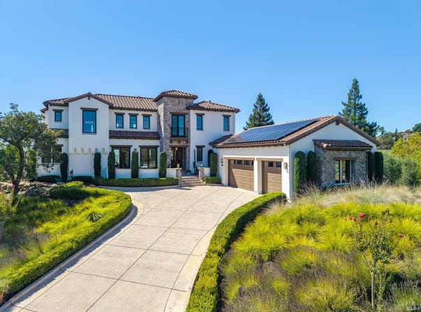 3719 Llyn Glaslyn Place, Santa Rosa, CA 95403
