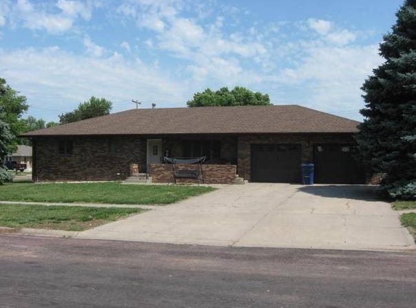 910  State Street, Creighton, NE 68729