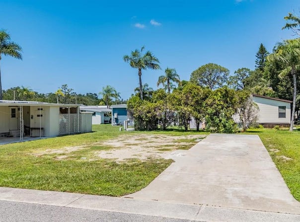 605 MICHIGAN BOULEVARD, DUNEDIN, FL 34698