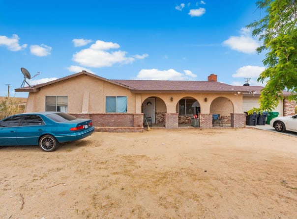 21710 Garibaldi Drive, California City, CA 93505