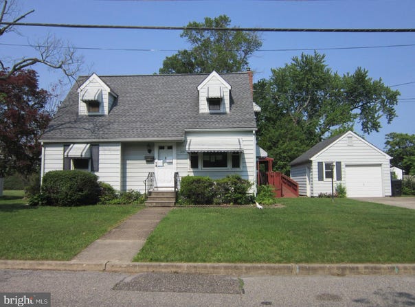 103 CENTRAL AVENUE, BERLIN, NJ 08009
