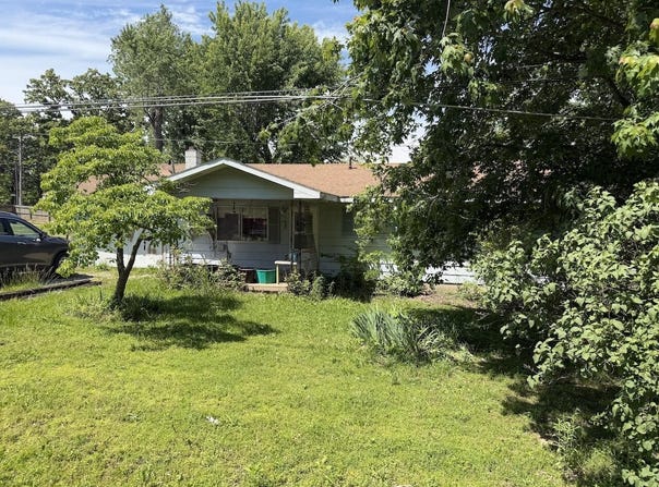 226 Sharp Street, Mountain View, MO 65548