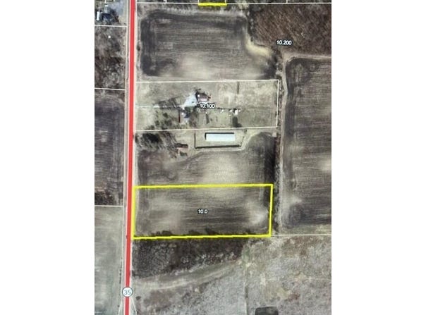 4152 S State Road 35, Knox, IN 46534