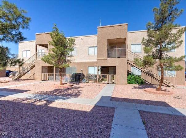 1682 N Lamont Street, Las Vegas, NV 89115