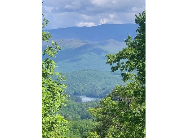 377 Freeman Overlook, Almond, NC 28702