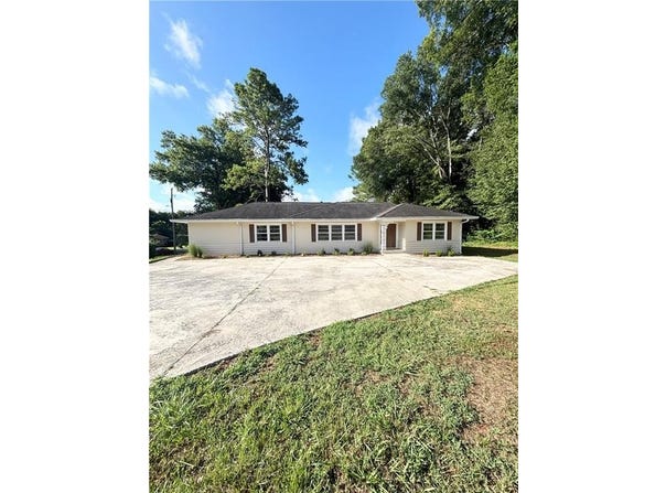 605 West Girard Avenue, Cedartown, GA 30125