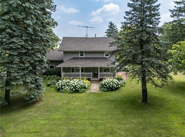 42660 County 6 Boulevard, Zumbrota Twp, MN 55992