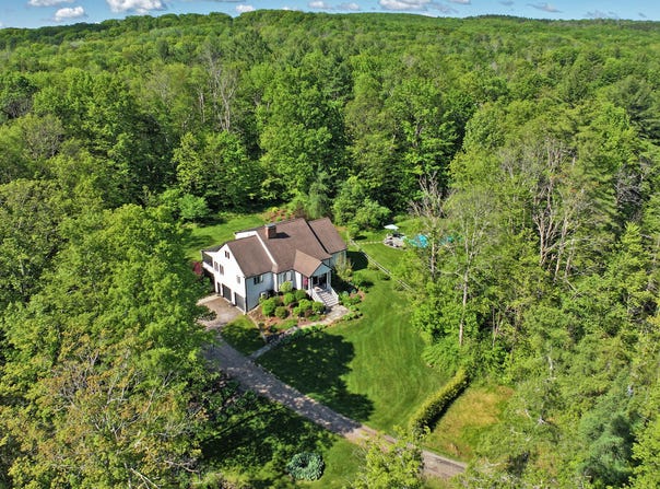 475 Rossiter Rd, Richmond, MA 01254