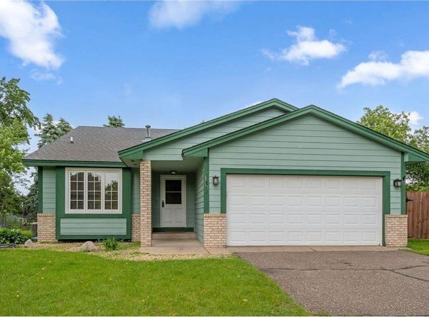 11813 Kerry Street NW, Coon Rapids, MN 55433