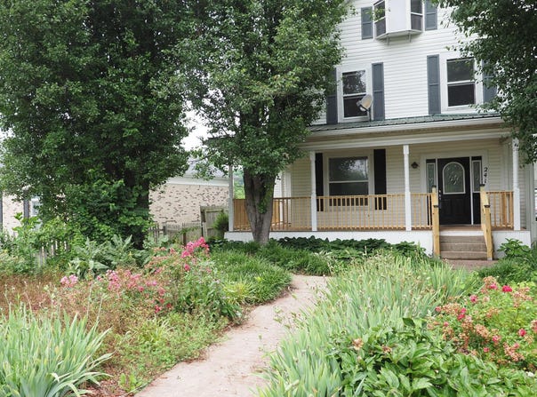 241 E Main St, Taylorsville, KY 40071