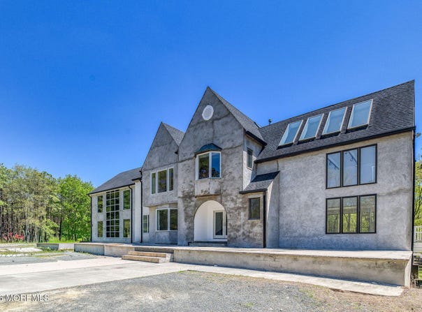 381 Monmouth Road, Freehold, NJ 07728