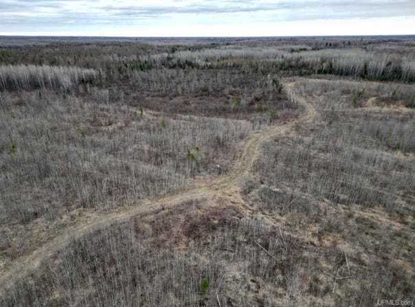 N Rock RD 80, Rock, MI 49880