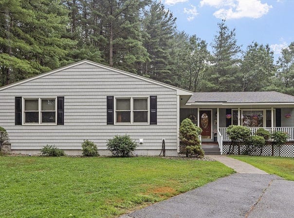 216 Westford Road, Tyngsborough, MA 01879
