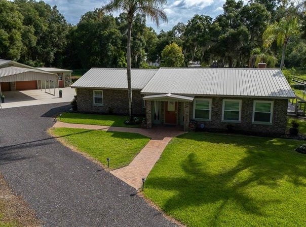 210 WESTLAKE Drive, LAKE HELEN, FL 32744