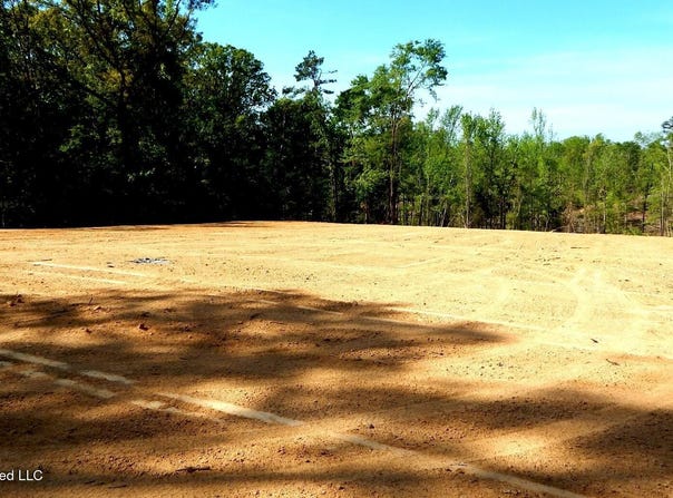 40 Nelia Road, Grenada, MS 38901