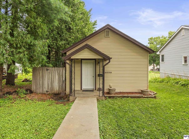 2058 Colfax Street, Blair, NE 68008
