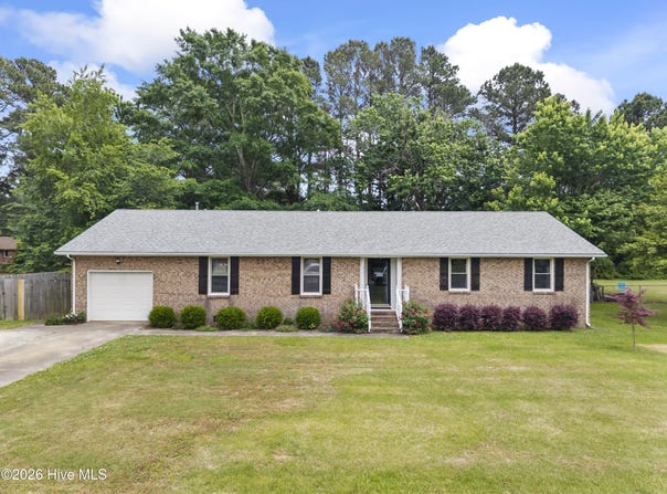 606 Forest Hill Circle, Elizabeth City, NC 27909