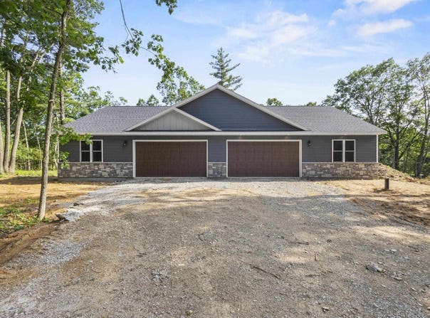 W6515 Woodhaven Circle, Wautoma, WI 54982