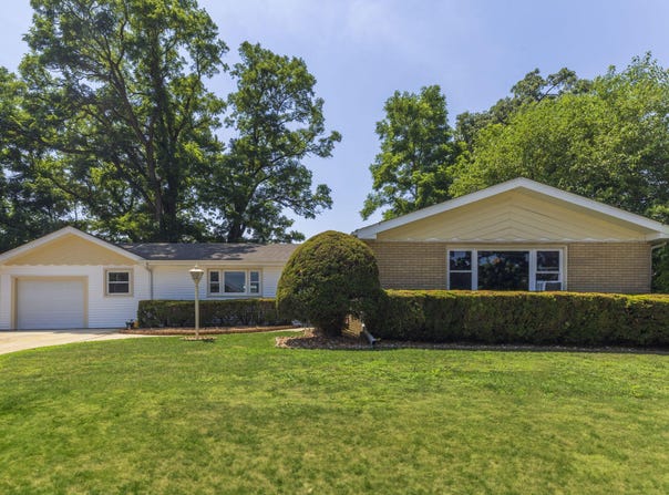 16100 Cicero Avenue, Oak Forest, IL 60452