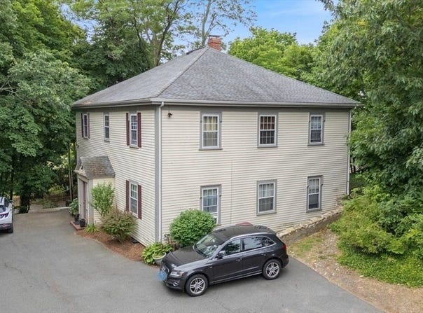60 Vinton St, Melrose, MA 02176