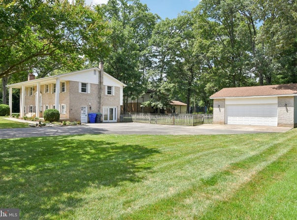 10850 PAM DRIVE, WALDORF, MD 20603