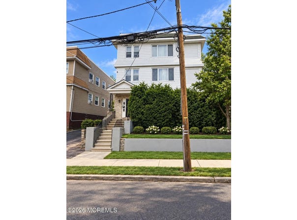 129 Goodwin Avenue, Newark, NJ 07112