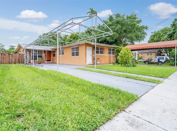 2815 SW 36th Ave, Miami, FL 33133