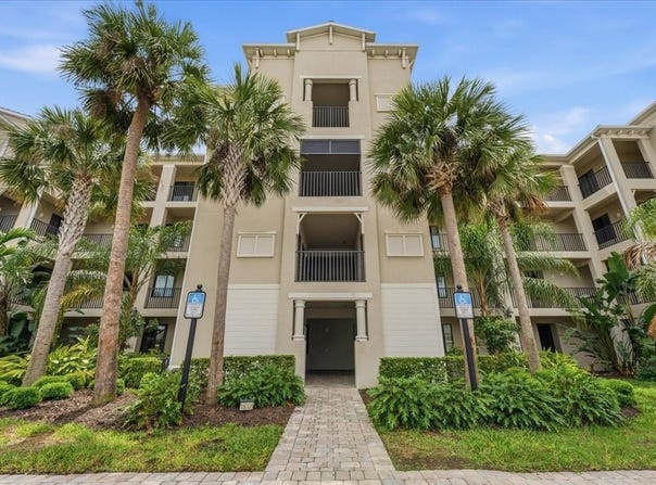 18008 GAWTHROP DRIVE, BRADENTON, FL 34211