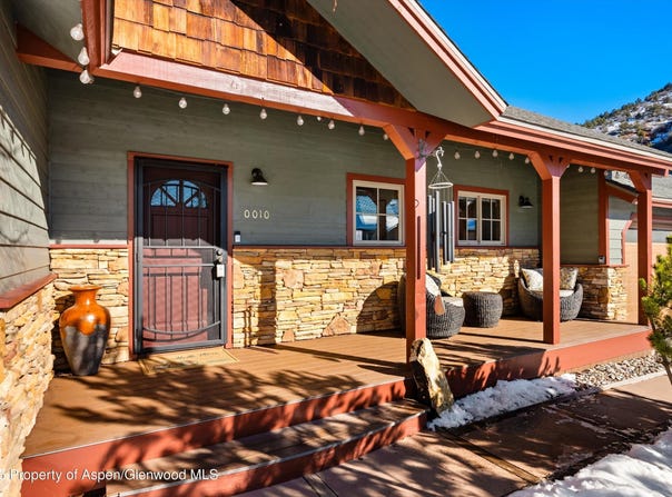 10 LAIRD Lane, Glenwood Springs, CO 81601