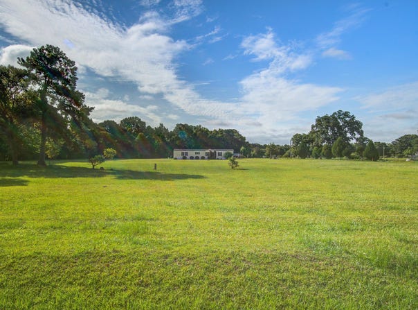 1130 Betaw Road, Saint Stephen, SC 29479