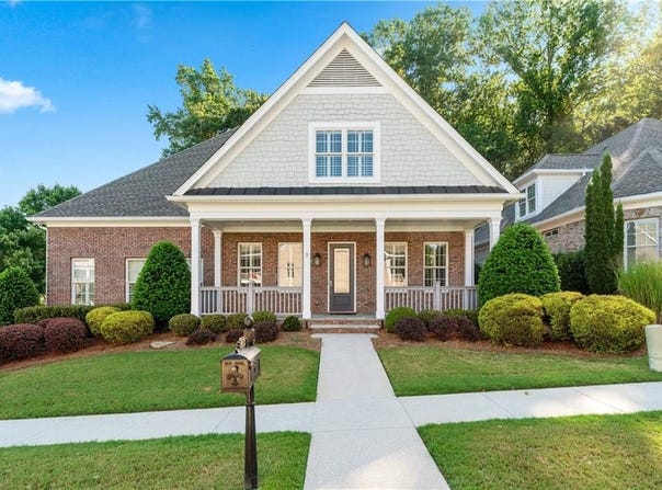 3675 Woodlawn Court, Buford, GA 30519