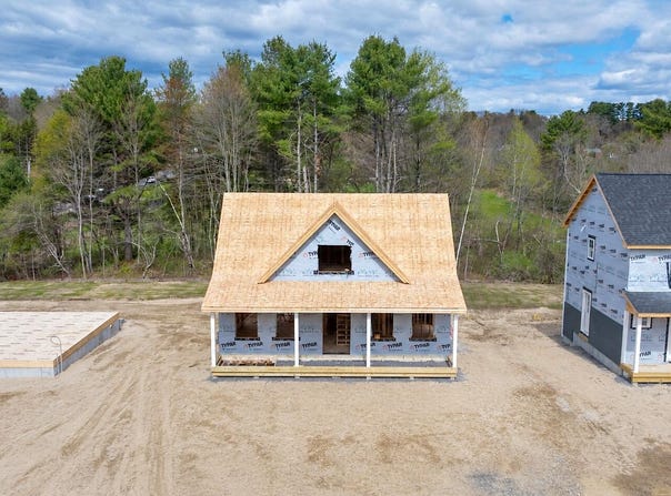 6 Shepherd Lane, Windham, ME 04103