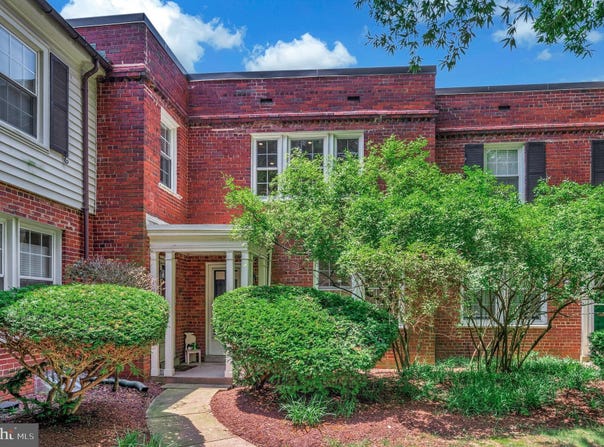 2600 16TH STREET S, ARLINGTON, VA 22204