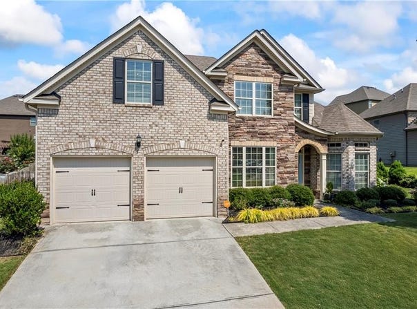 3952 Dragon Fly Lane, Loganville, GA 30052