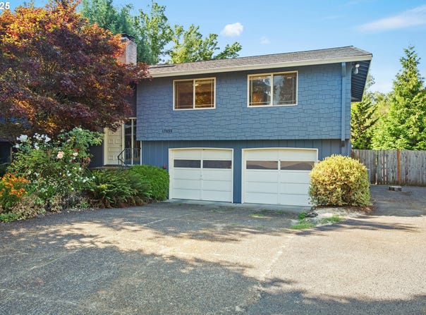 17655 SW SHAWNEE TR, Tualatin, OR 97062
