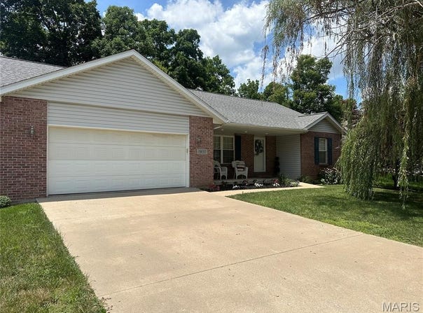 1937 Randol Drive, Cape Girardeau, MO 63701