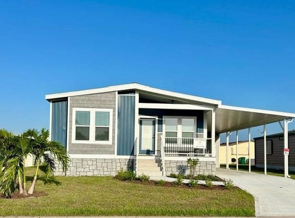433 Sun Dance Street, West Melbourne, FL 32904