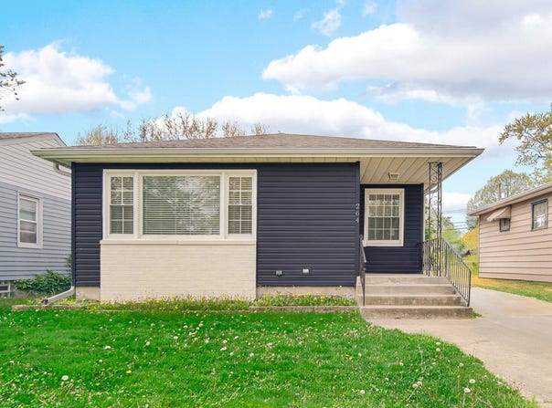 264 173rd Place, Hammond, IN 46324