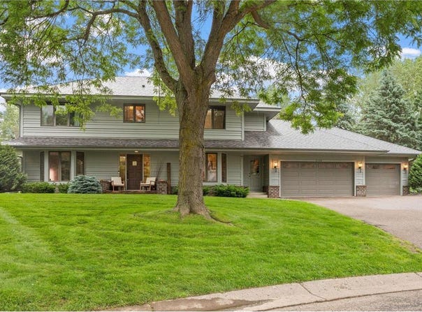 11770 40th Place N, Plymouth, MN 55441