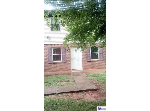 259 University Drive, Radcliff, KY 40160