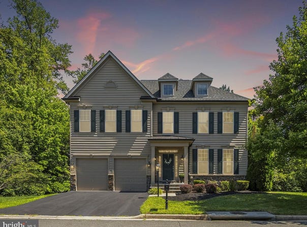 2055 SQUARE TILLER Mews, WOODBRIDGE, VA 22191