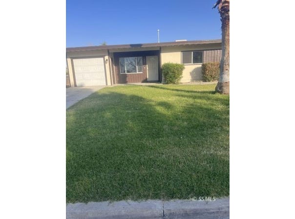 304 Palm DR, Ridgecrest, CA 93555
