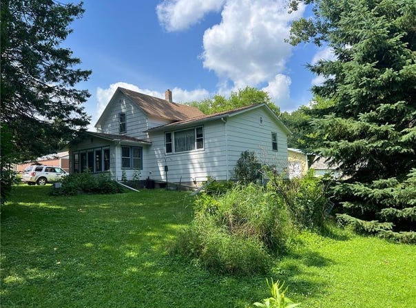 13949 Emma Road, Hinckley Twp, MN 55037