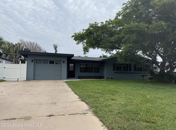 2135 S River Road, Melbourne Beach, FL 32951