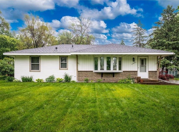 11627 Yukon Street NW, Coon Rapids, MN 55433
