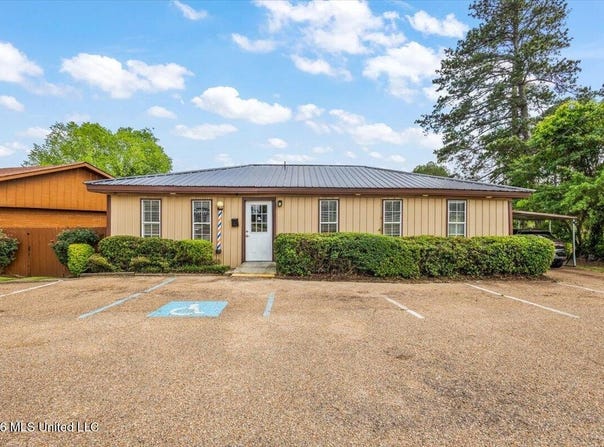3539 Old Brandon Road, Pearl, MS 39208