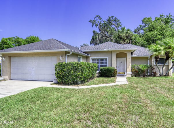 9 Spiveys Court, Ormond Beach, FL 32174